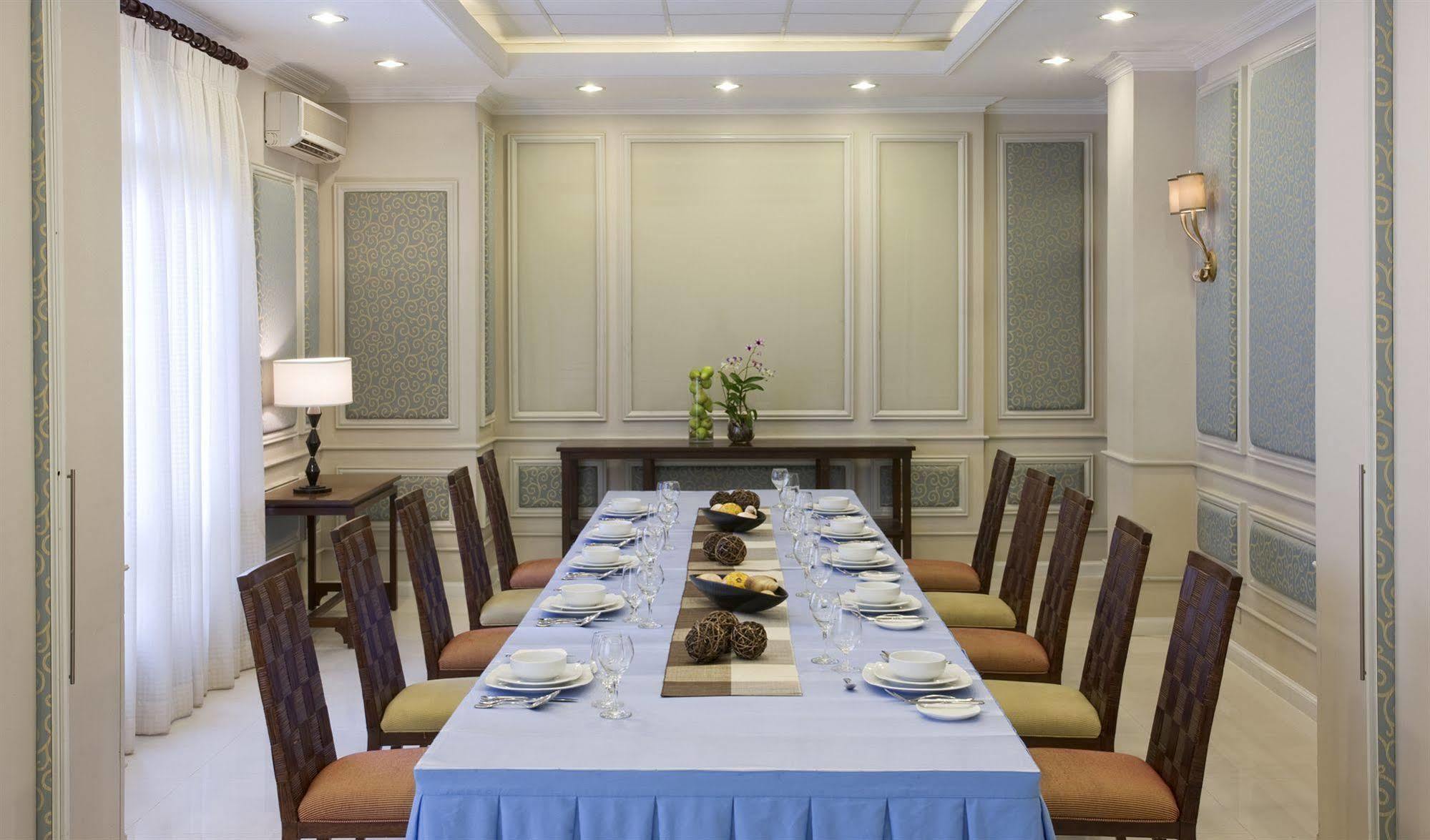 Hotel Venezia Legazpi Eksteriør bilde